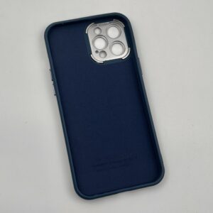 قاب گوشی iPhone 12 Pro Max آیفون متال کیس سیلیکونی داخل پارچه ای محافظ لنز دار دکمه کرومی رنگ آبی کد 40008