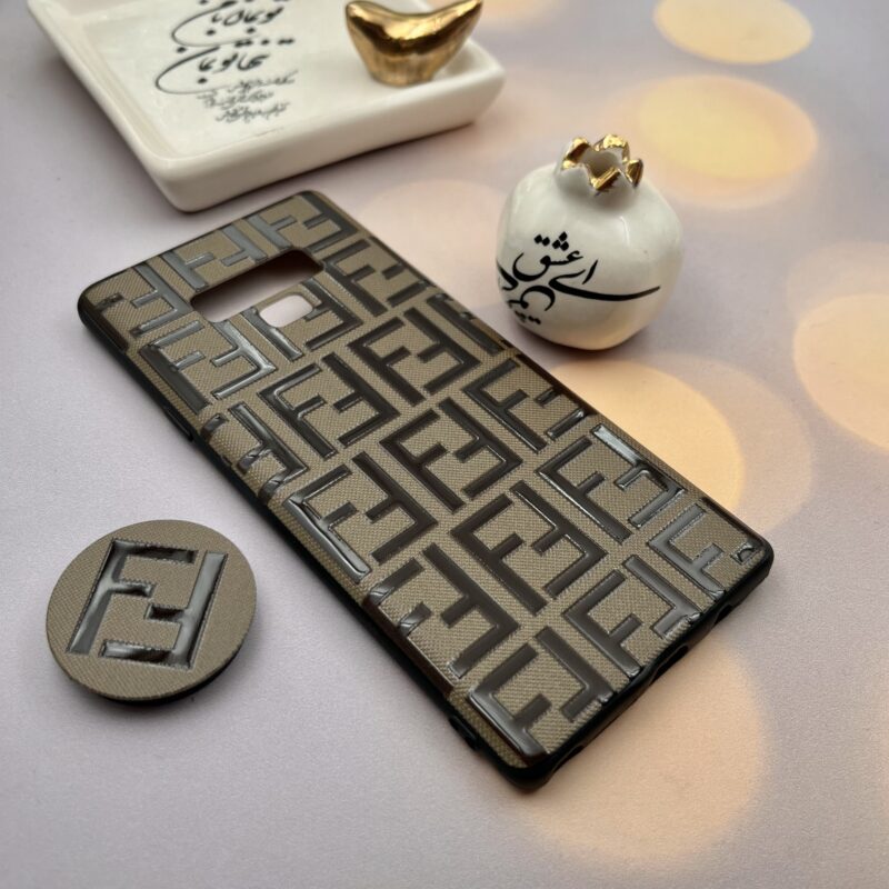 قاب گوشی Galaxy Note 9 سامسونگ دور ژله ای طرح برجسته فانتزی مدل Fendi پاپ سوکت دار کد 89877 - Image 2