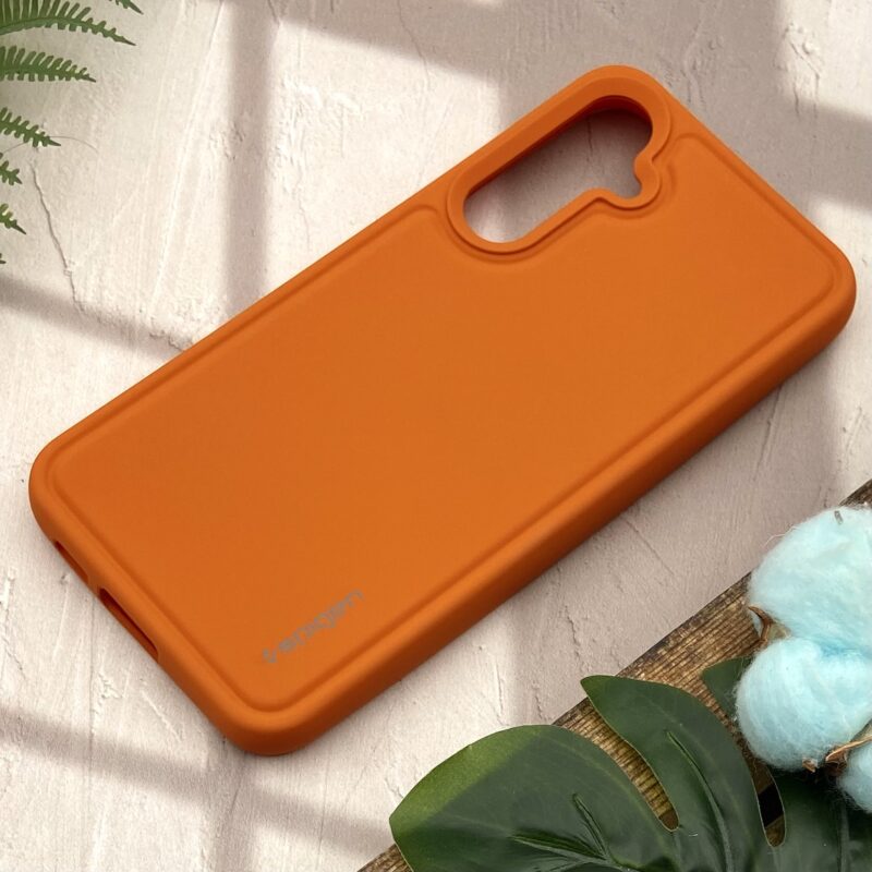 قاب گوشی Galaxy S23 FE سامسونگ سیلیکونی اورجینال SPIGEN رنگ نارنجی کد 49616 - Image 2