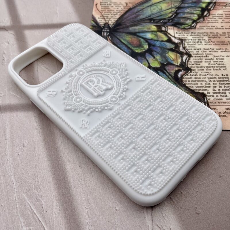 قاب گوشی iPhone 11 Pro آیفون سیلیکونی اورجینال لاکچری برجسته طرح RR سفید کد 86354 - Image 2
