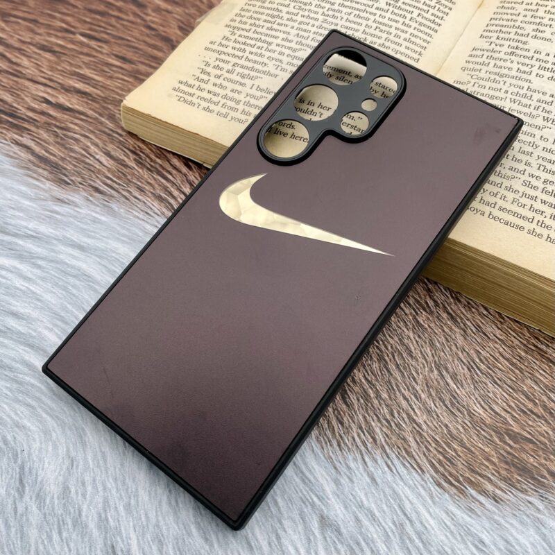 قاب گوشی Galaxy S24 Ultra سامسونگ اورجینال دور سیلیکونی اورجینال NIKE نایک مشکی محافظ لنز دار کد 87233 - Image 2