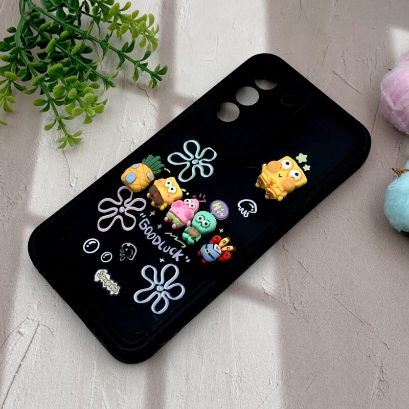 قاب گوشی Galaxy S21 FE سامسونگ سیلیکونی Solid Case اورجینال خانواده پاتریک و باب اسفنجی مشکی محافظ لنز دار کد 20331 - Image 2