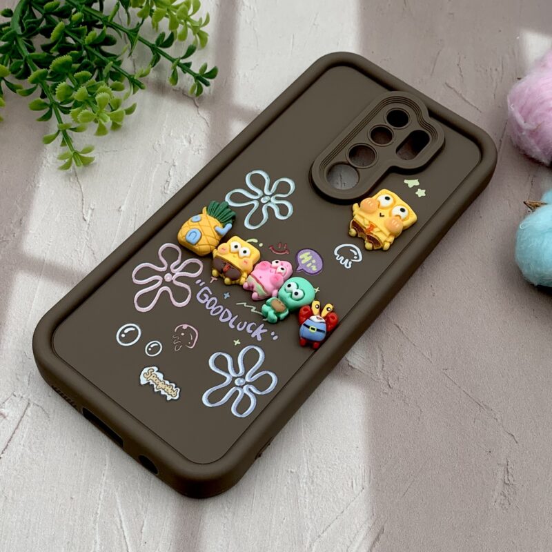 قاب گوشی Redmi Note 8 Pro شیائومی سیلیکونی Solid Case اورجینال خانواده پاتریک و باب اسفنجی قهوه ای محافظ لنز دار کد 64215 - Image 2