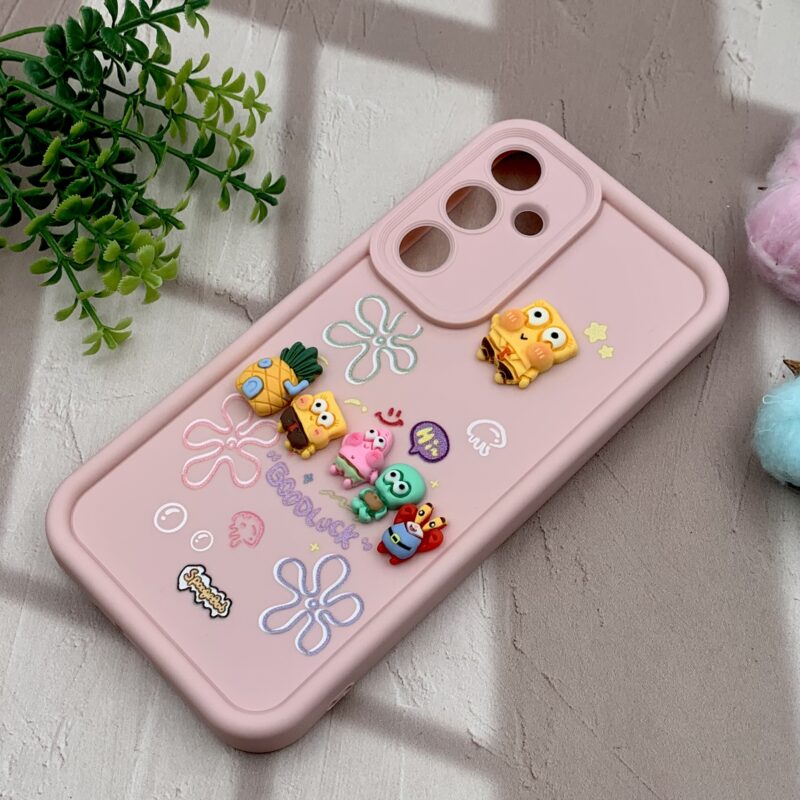 قاب گوشی Galaxy A35 سامسونگ سیلیکونی Solid Case اورجینال خانواده پاتریک و باب اسفنجی صورتی محافظ لنز دار کد 77708 - Image 2