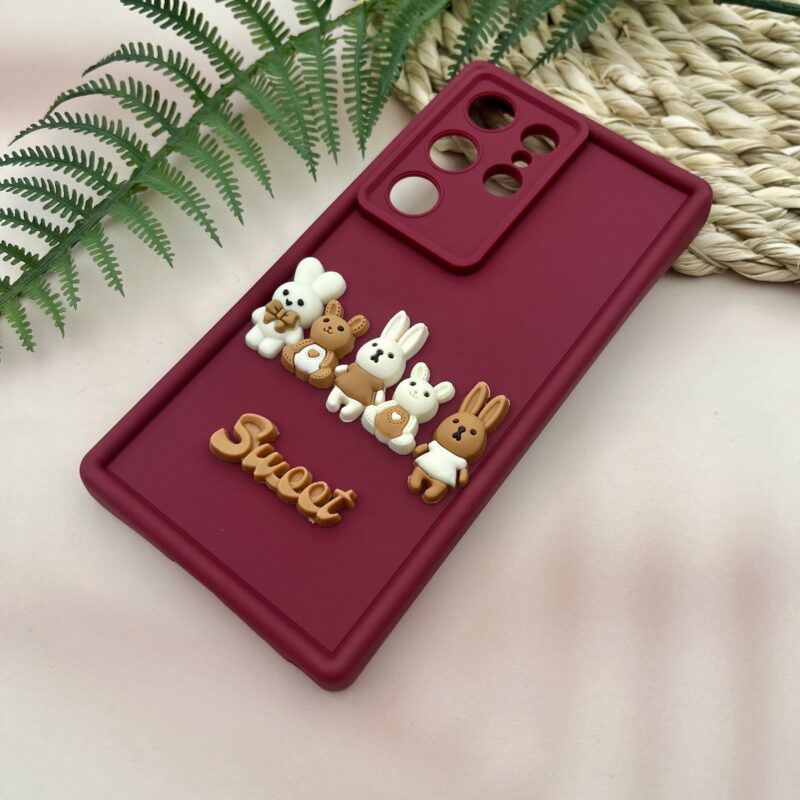 قاب گوشی Galaxy S24 Ultra سامسونگ Solid Case سیلیکونی عروسکی خانواده خرگوش برجسته محافظ لنز دار زرشکی کد 45365 - Image 2