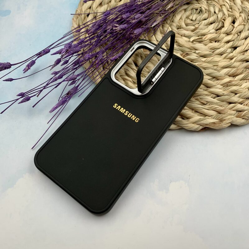 قاب گوشی Galaxy S23 FE سامسونگ سیلیکونی استندشو لوگو دار CYNS CASE مشکی کد 84012 - Image 2