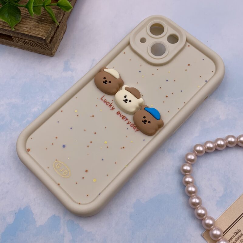 قاب گوشی iPhone 13 آیفون GJD اورجینال Solid Case سیلیکونی عروسکی برجسته محافظ لنز دار طرح خرس کرم کد 24531 - Image 2