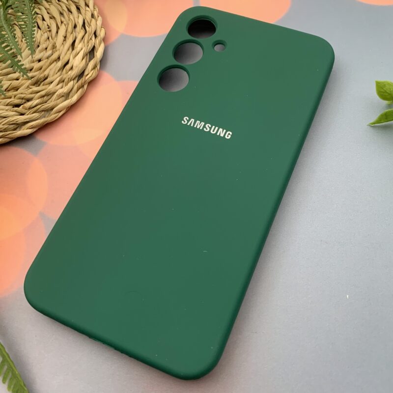 قاب گوشی Galaxy A35 سامسونگ سیلیکونی پاک کنی اورجینال داخل پارچه ای رنگ سبز کد 17340 - Image 2