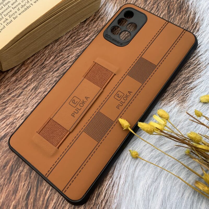 قاب گوشی Galaxy A51 سامسونگ چرمی PULOKA دور سیلیکونی فینگربند کلاسیک محافظ لنز دار عسلی کد 18347 - Image 2
