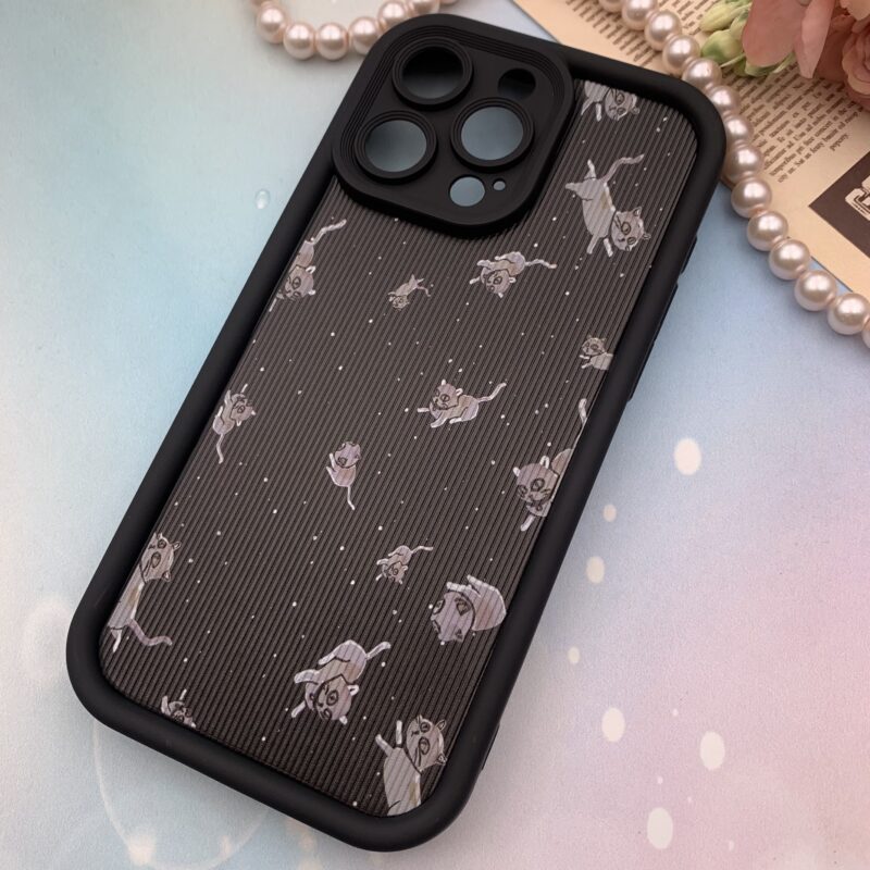 قاب گوشی iPhone 15 Pro Max آیفون Solid Case سیلیکونی کبریتی ضدضربه محافظ لنزدار طرح گربه بازیگوش کد 97447 - Image 2