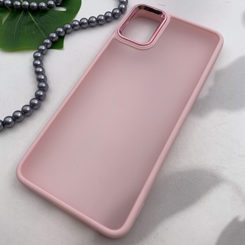 قاب گوشی Galaxy A05 سامسونگ پشت مات دور سیلیکونی لنز متال آیرون گلبهی کد 54928 - Image 2