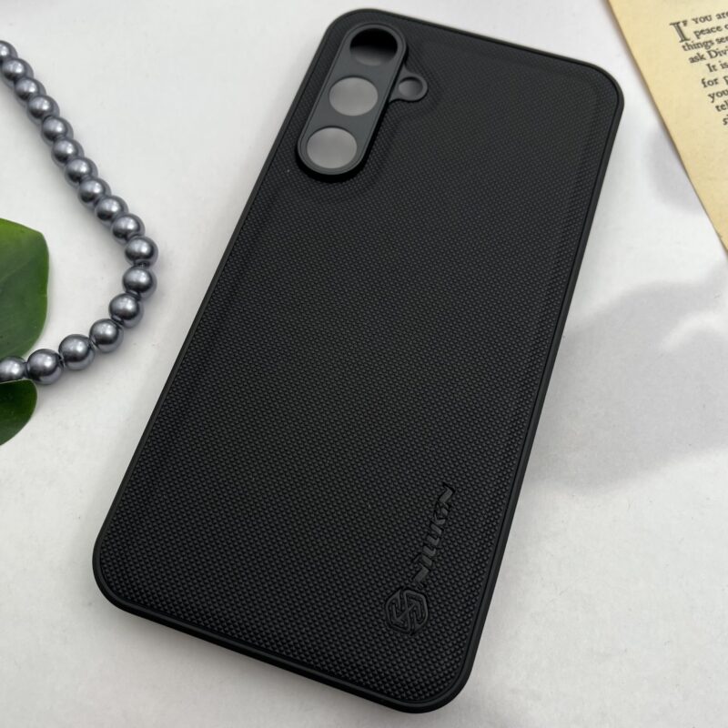 قاب گوشی Galaxy S23 FE سامسونگ نیلکین NILLKIN سوزنی چرمی محافظ لنز دار مشکی کد 48228 - Image 2