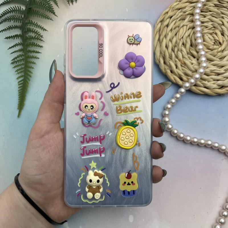 قاب گوشی Galaxy S20 FE سامسونگ SO COOL اطلسی اورجینال عروسکی برجسته متال کد 66145