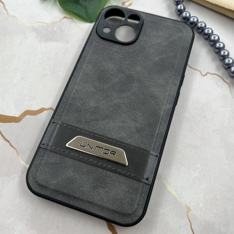 قاب گوشی iPhone 13 آیفون چرم UNIMOR اورجینال دوختی لوگو فلزی طوسی محافظ لنز دار کد 10924 - Image 2
