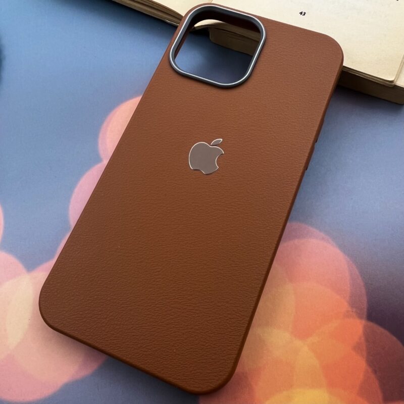 قاب گوشی iPhone 13 Pro Max آیفون Leather Design طرح چرم لوگو برجسته لنز کروم اسپرت عسلی کد 12184 - Image 2
