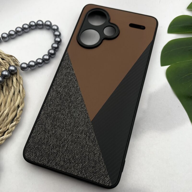 قاب گوشی Redmi Note 13 Pro Plus شیائومی چرم اورجینال Unique Case طرح ترکیبی کربن لوکس عسلی محافظ لنز دار کد 45685 - Image 2