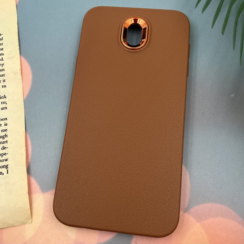 قاب گوشی Galaxy J7 Pro سامسونگ Leather Design طرح چرم لنز متال عسلی کد 73143 - Image 2