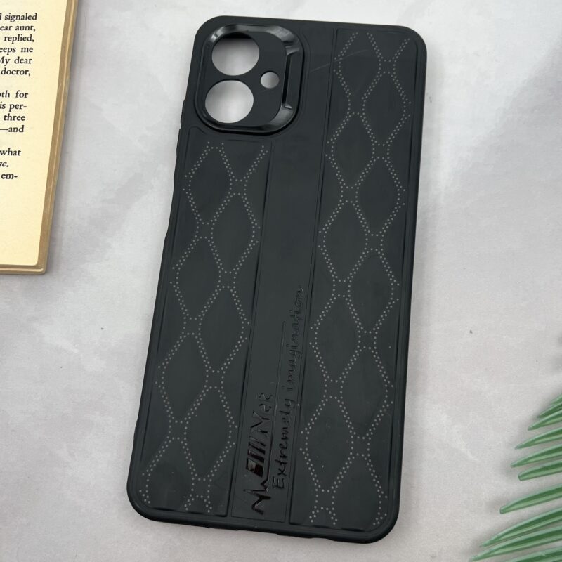 قاب گوشی Galaxy A06 سامسونگ پافری لوزی طرح دوخت محافظ لنز دار مشکی کد 30334 - Image 2