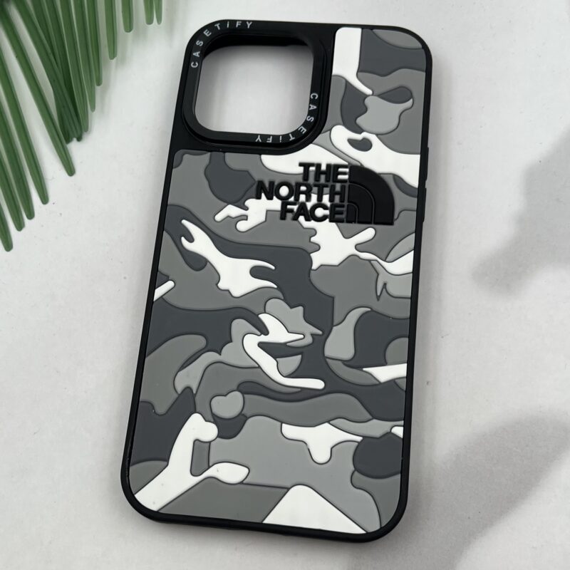 قاب گوشی iPhone 14 Pro Max آیفون سیلیکونی CASETIFY طرح برجسته ارتشی چریکی The North Face مشکی کد 41515 - Image 2