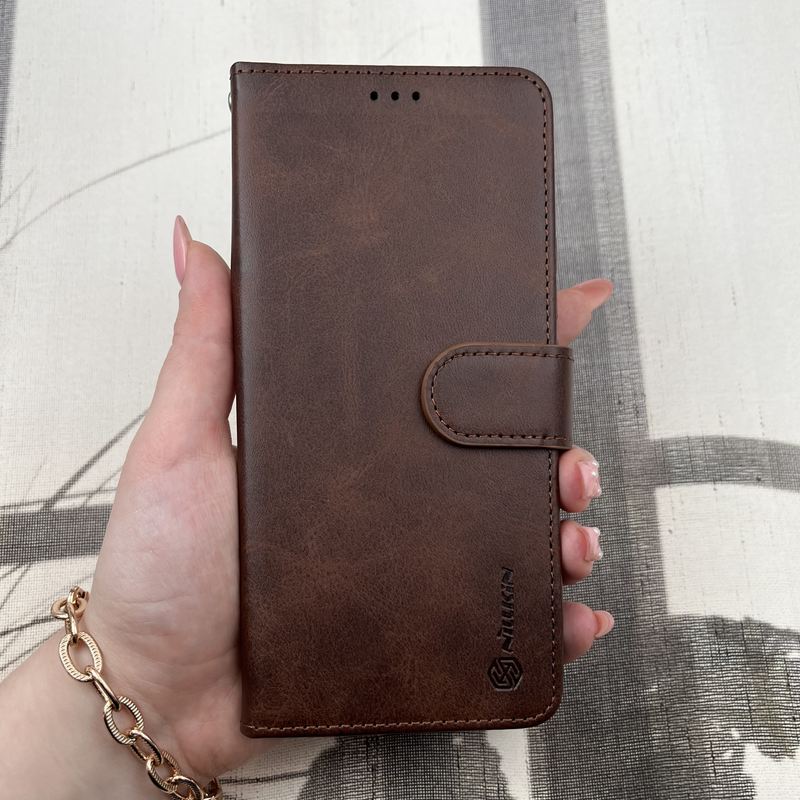 کیف گوشی Redmi Note 13 Pro Plus شیائومی چرم مگنتی جاکارتی محافظ لنز دار نیلکین NILLKIN بند آویز دار قهوه ای کد 37062 - Image 3