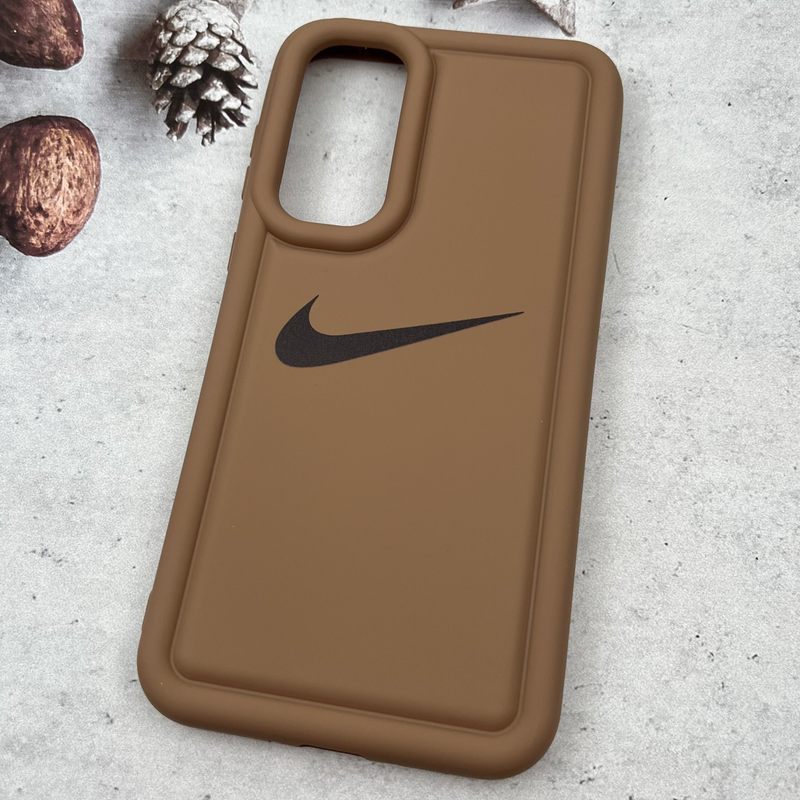 قاب گوشی Galaxy A35 سامسونگ Nike Case ضد ضربه Solid طرح نایک قهوه ای کد 34557 - Image 2