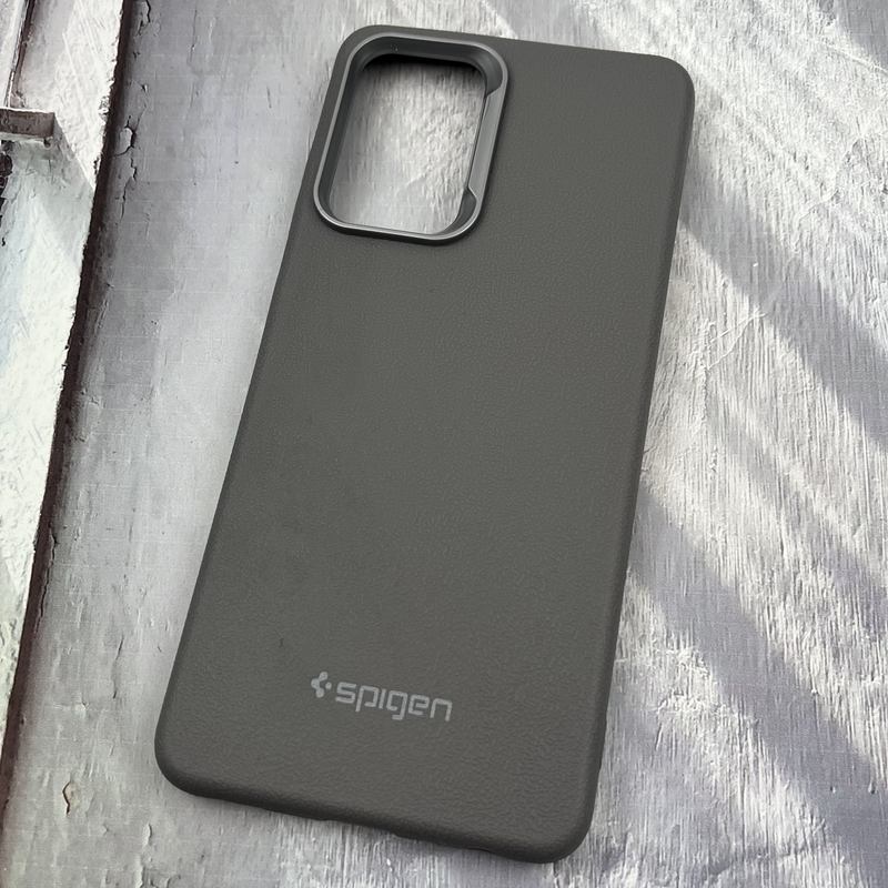 قاب گوشی Galaxy A52 / Galaxy A52S سامسونگ Leather Design طرح چرم اورجینال Spigen لنز کروم اسپرت تیتانیوم کد 39975 - Image 2