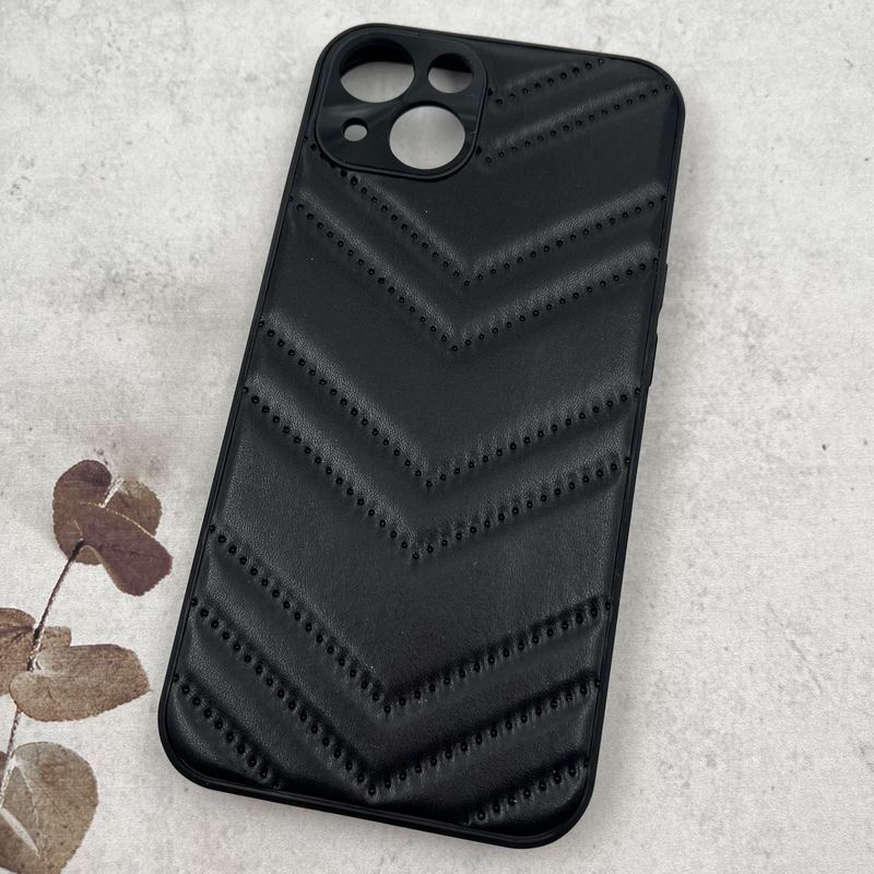 قاب گوشی iPhone 13 آیفون پافری چرمی بالشتی طرح دوخت محافظ لنز دار مشکی کد 56756 - Image 2