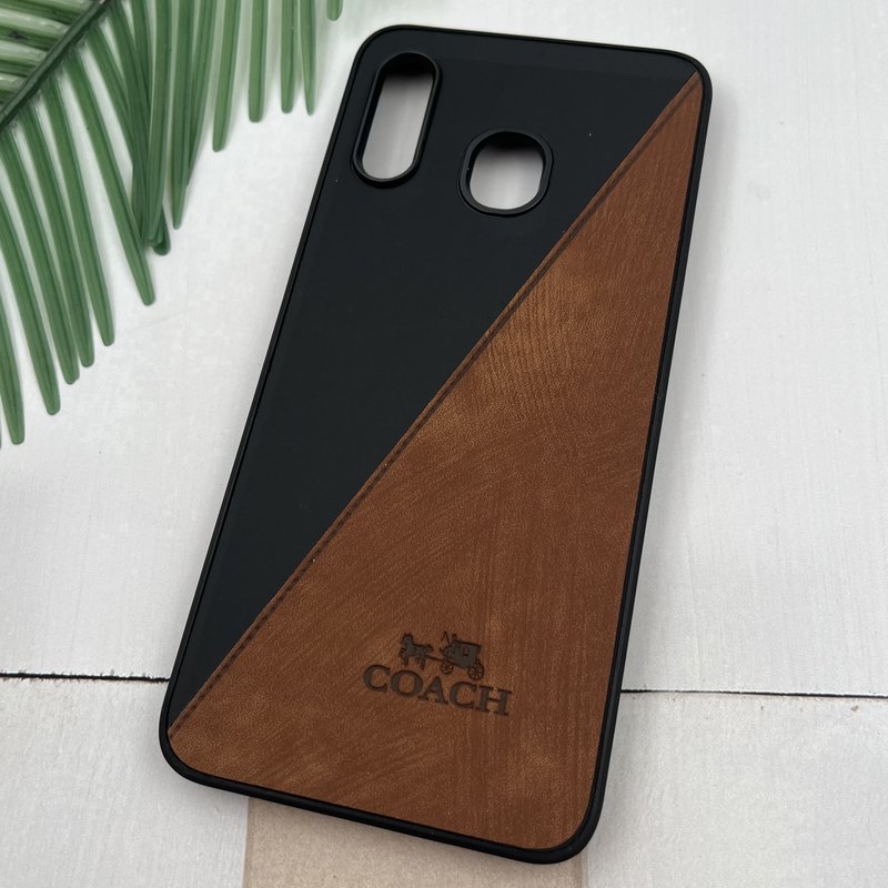 قاب گوشی Galaxy A20 / A30 سامسونگ چرم Coach کلاسیک طرح دوخت مشکی عسلی کد 24754 - Image 2
