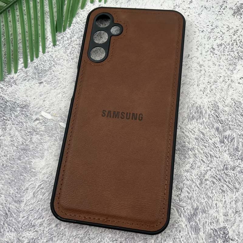 قاب گوشی Galaxy A14 سامسونگ Leather Case چرم اورجینال داخل پارچه ای لوگو دار کلاسیک محافظ لنز دار قهوه ای کد 24790 - Image 2