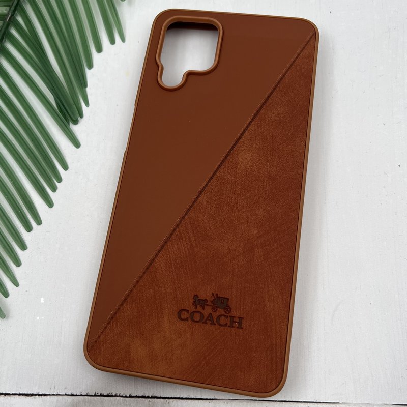 قاب گوشی Galaxy A12 / Galaxy M12 سامسونگ چرم Coach کلاسیک طرح دوخت عسلی کد 63298 - Image 2