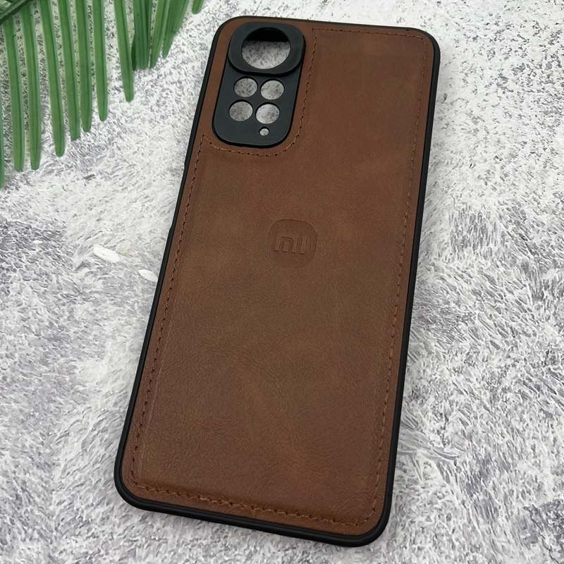 قاب گوشی Redmi Note 11 4G / Redmi Note 11S شیائومی Leather Case چرم اورجینال داخل پارچه ای لوگو دار کلاسیک محافظ لنز دار قهوه ای کد 66434 - Image 2