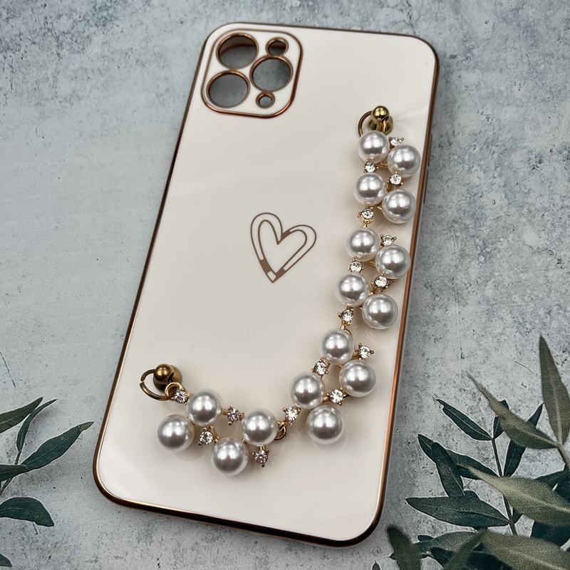 قاب گوشی iPhone 11 Pro Max آیفون دستبندی Gold Line دور طلایی مرواریدی الماسی طرح قلب محافظ لنز دار سفید کد 88933 - Image 2
