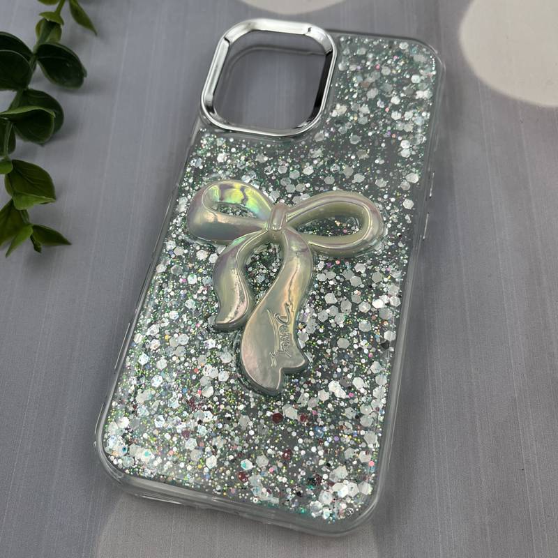 قاب گوشی iPhone 16 آیفون Resin Case پاپیونی برجسته اکلیلی رزینی سبز لنز Silver کد 78689 - Image 2