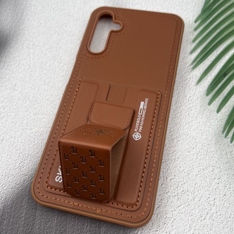 قاب گوشی Galaxy A14 سامسونگ جاکارتی استندشو SKINARMA چرم پولو دوخت دار عسلی کد 16219 - Image 2