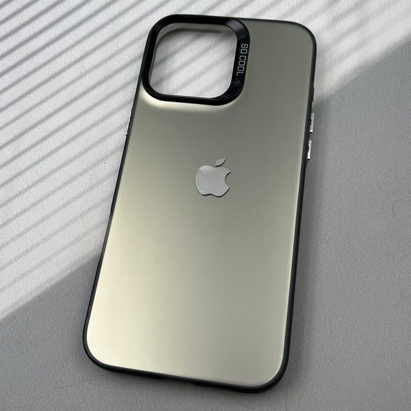 قاب گوشی iPhone 16 Pro Max آیفون SO COOL اورجینال لوگو دار Silver لنز برجسته کرومی کد 16716 - Image 2