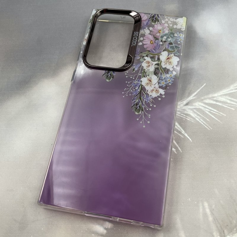 قاب گوشی Galaxy S23 Ultra سامسونگ So Cool لنز برجسته متال Flower طرح گل سفید یاسی کد 30840 - Image 2