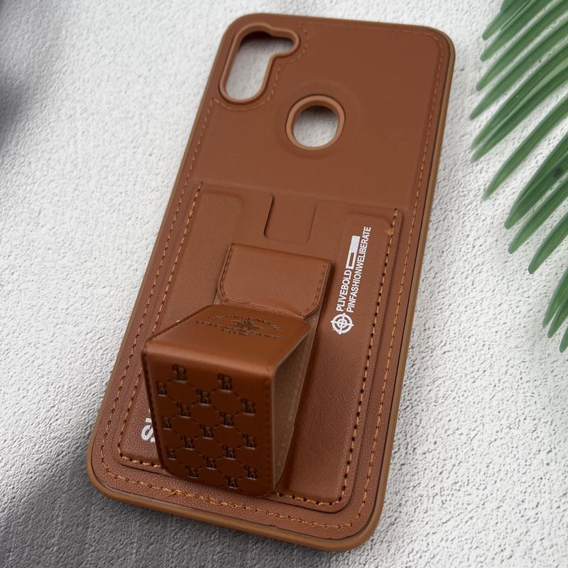 قاب گوشی Galaxy A11 / Galaxy M11 سامسونگ جاکارتی استندشو SKINARMA چرم پولو دوخت دار عسلی کد 32137 - Image 2