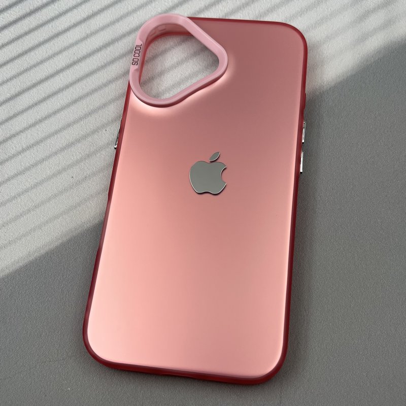 قاب گوشی iPhone 16 آیفون SO COOL اورجینال لوگو دار Silver لنز برجسته گلبهی کد 32411 - Image 2
