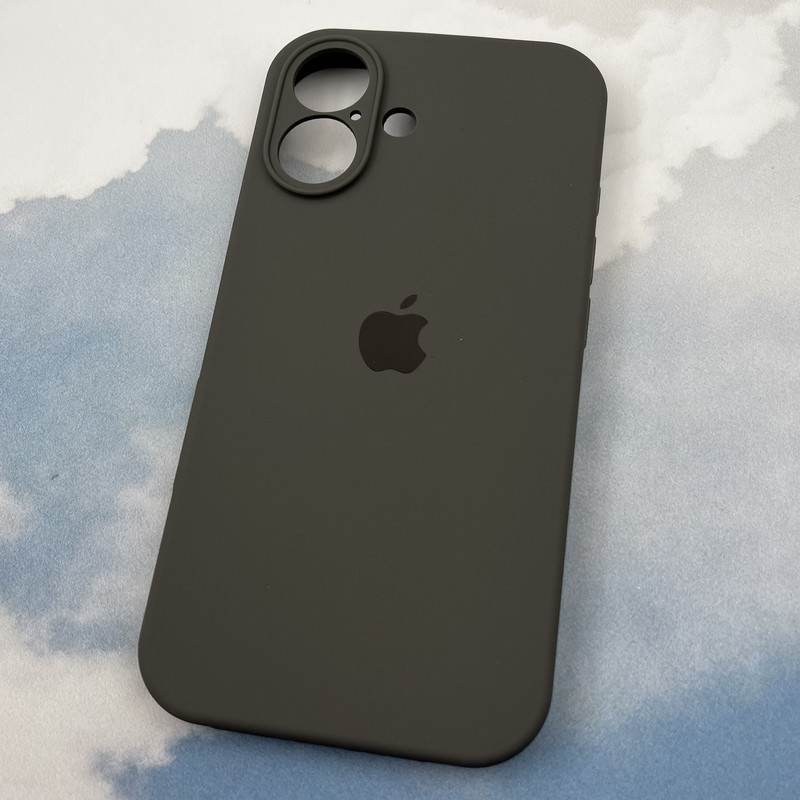 قاب گوشی iPhone 16 آیفون سیلیکونی پاک کنی اورجینال داخل پارچه ای محافظ لنز دار رنگ خاکستری روشن کد 42668 - Image 2