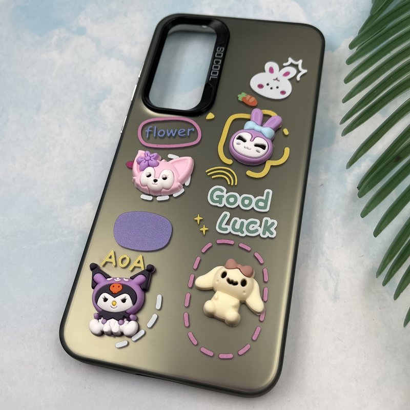 قاب گوشی Galaxy A55 سامسونگ So Cool عروسکی برجسته سه بعدی متال Good Luck کد 44391 - Image 2