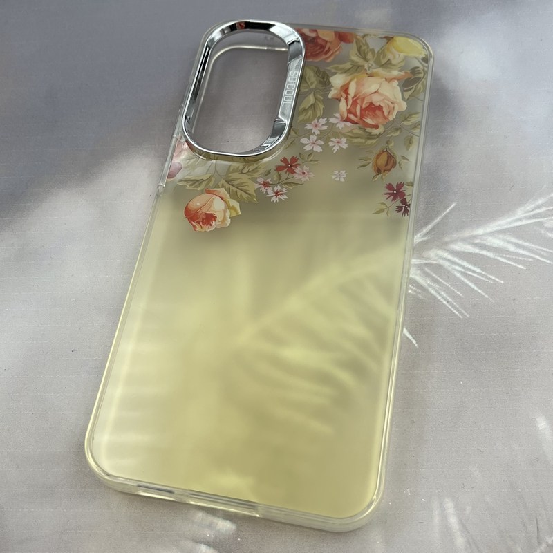 قاب گوشی Galaxy S23 FE سامسونگ So Cool لنز برجسته متال Flower طرح رز زرد کد 72811 - Image 2