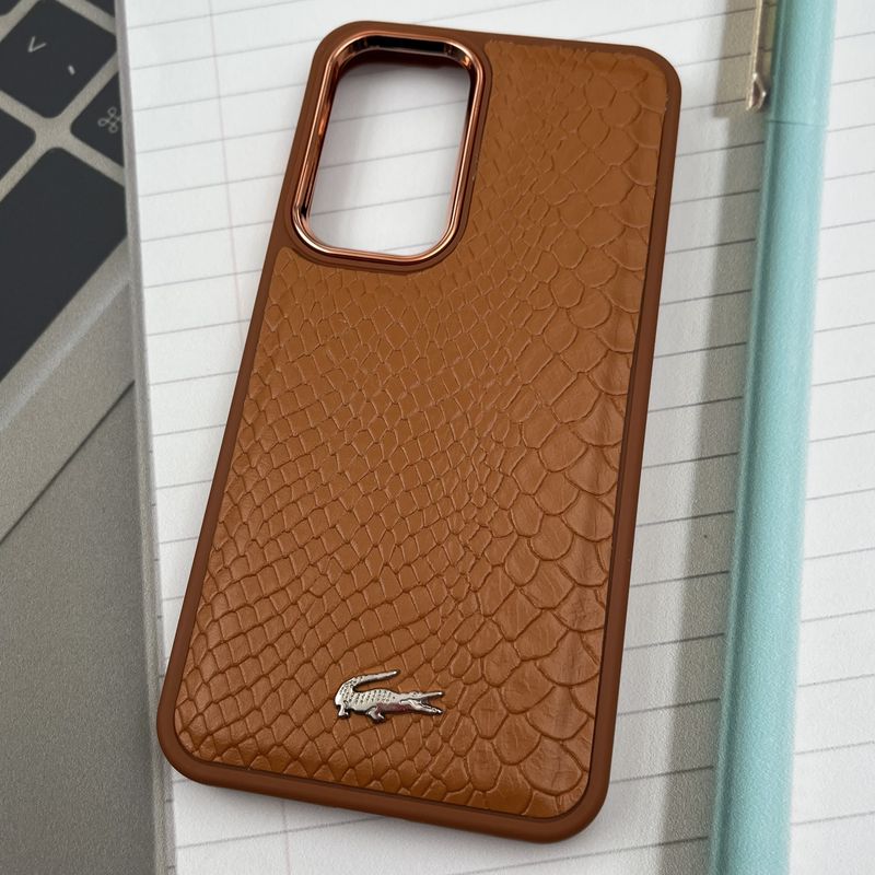 قاب گوشی Galaxy A55 سامسونگ Lacoste چرم کروکودیل برجسته لنز متال عسلی کد 83341 - Image 2