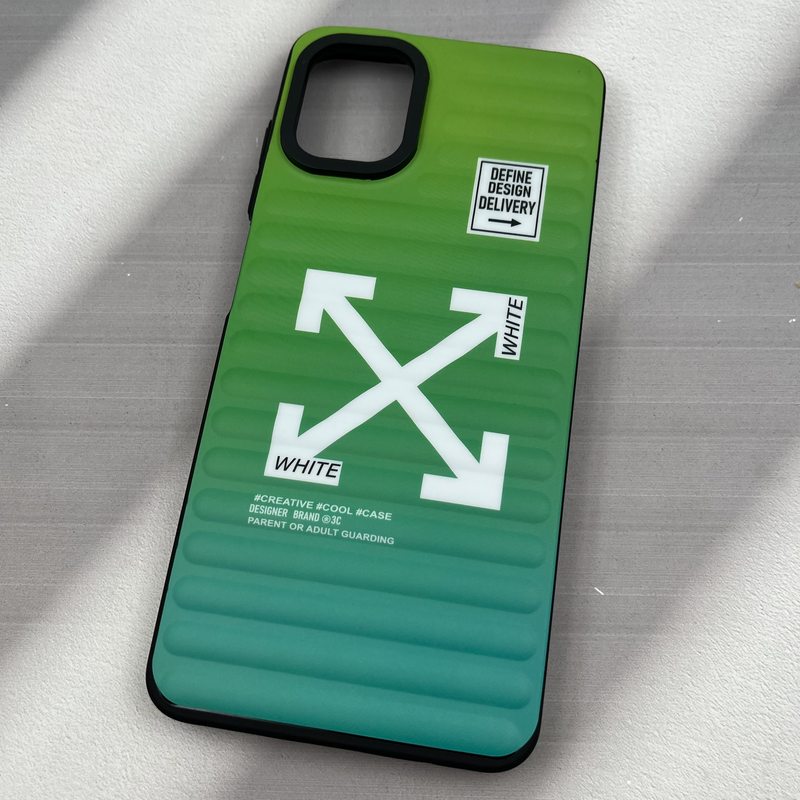 قاب گوشی Galaxy A06 سامسونگ YOUNGKIT دور سیلیکونی لنز برجسته طرح Off White سبز کد 28653 - Image 2