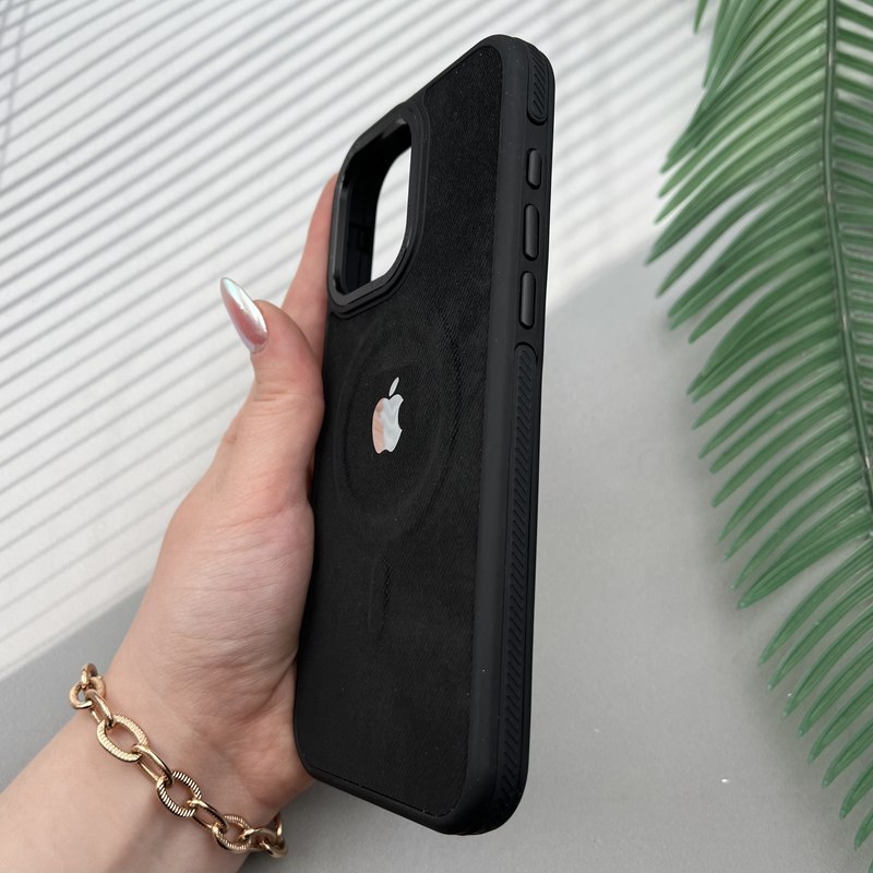 قاب گوشی iPhone 15 Pro Max آیفون New Case اورجینال مخمل مگ سیف Magsafe دور ایربگ لوگو برجسته Silver مشکی کد 36097 - Image 3
