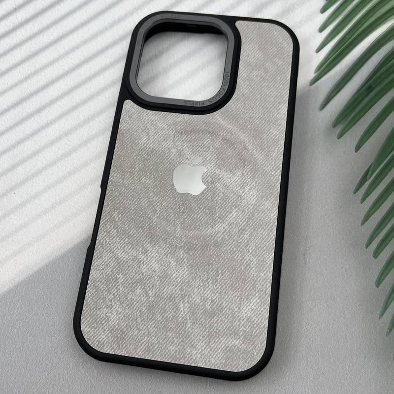 قاب گوشی iPhone 16 Pro Max آیفون New Case اورجینال مخمل مگ سیف Magsafe دور ایربگ لوگو برجسته Silver تیتانیوم کد 36476 - Image 2