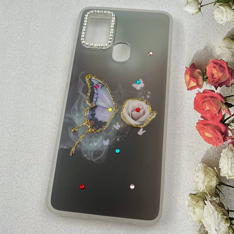 قاب گوشی Galaxy A21S سامسونگ Crystal Case نگین دار لوکس رزینی طرح پروانه و رز سفید لنز الماسی کد 50803 - Image 2