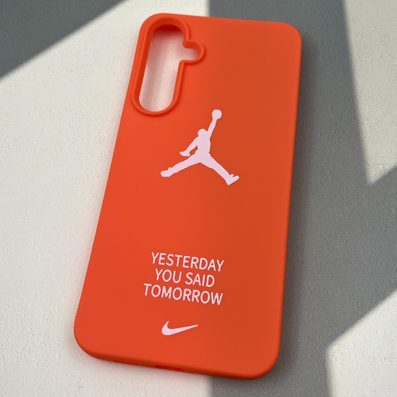 قاب گوشی Galaxy A55 سامسونگ Silicon Case سیلیکونی لنز برجسته طرح Jordan نارنجی کد 55092 - Image 2