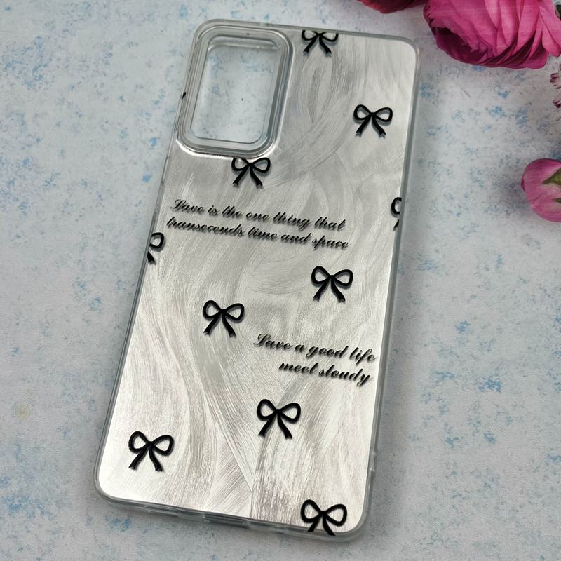 قاب گوشی Galaxy S20 FE سامسونگ Brush Case اطلسی Silver طرح پاپیون مشکی کد 57734 - Image 2