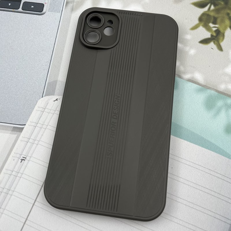 قاب گوشی iPhone 11 آیفون SPUERIOR سیلیکونی طرح Sport برجسته محافظ لنز دار تیتانیوم کد 18517 - Image 2