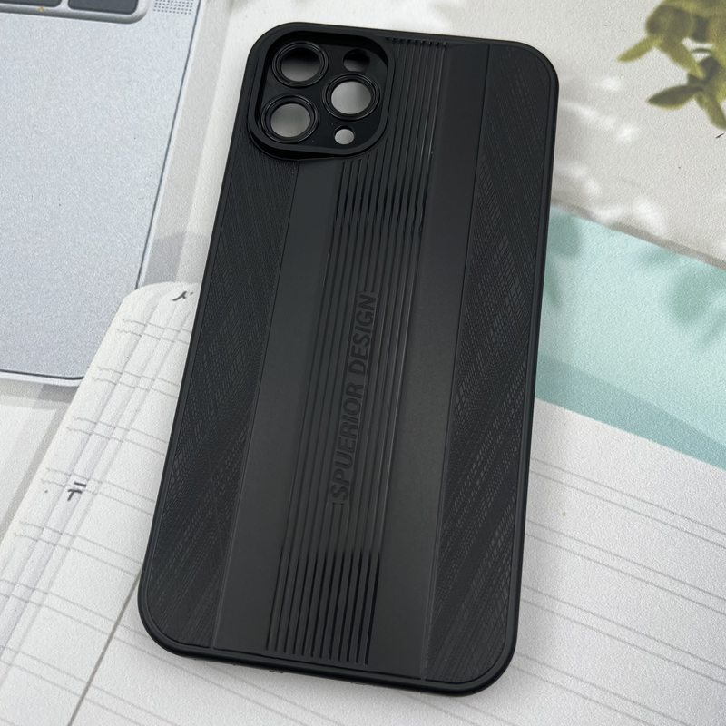 قاب گوشی iPhone 11 Pro آیفون SPUERIOR سیلیکونی طرح Sport برجسته محافظ لنز دار مشکی کد 83034 - Image 2